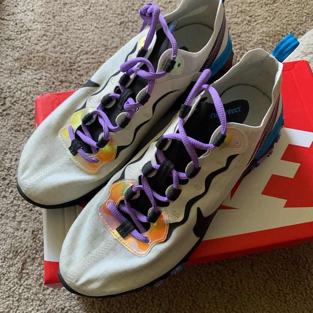 Nike React ☔️💜🖤💙🤍